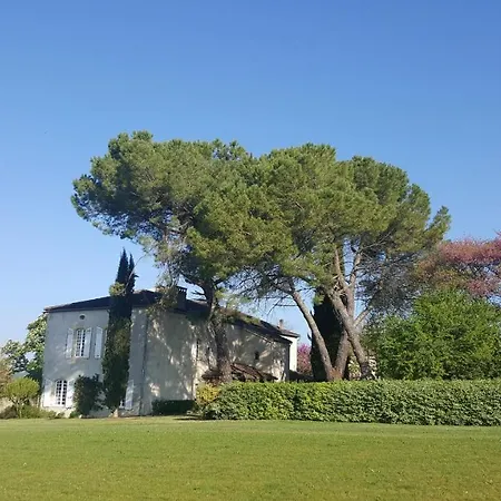 Bed & Breakfast D'hotes Domaine De La Brette 3*