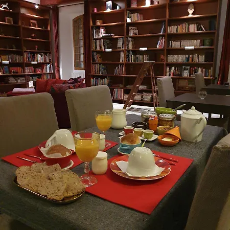 D'hotes Domaine De La Brette Bed & Breakfast 3*