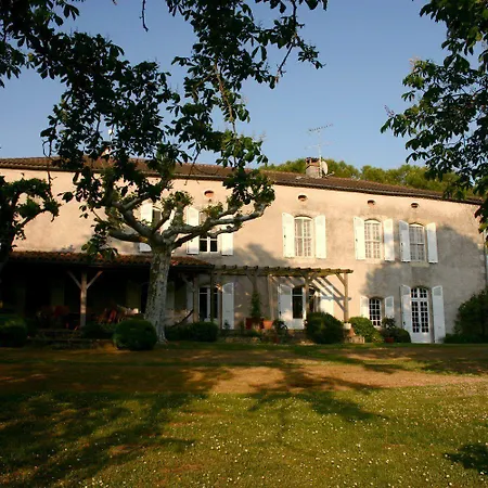 ベッド・アンド・ブレックファスト D'hotes Domaine De La Brette