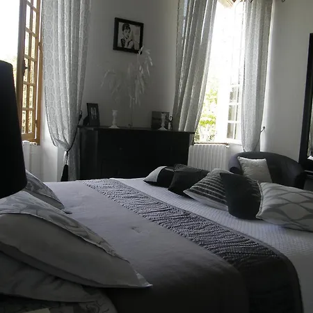 D'hotes Domaine De La Brette 3*